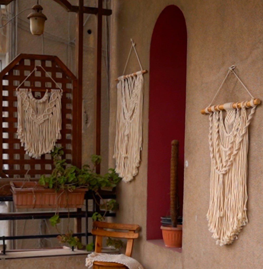 wall pendants (macrame)