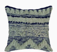 مخدة مصنوعة يدويًا 250