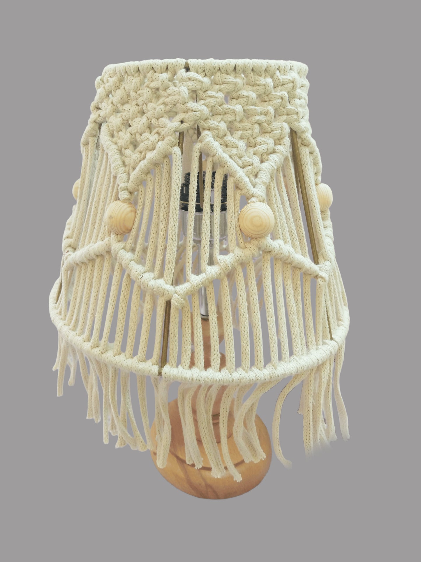 desk lamp 008 (macrame)