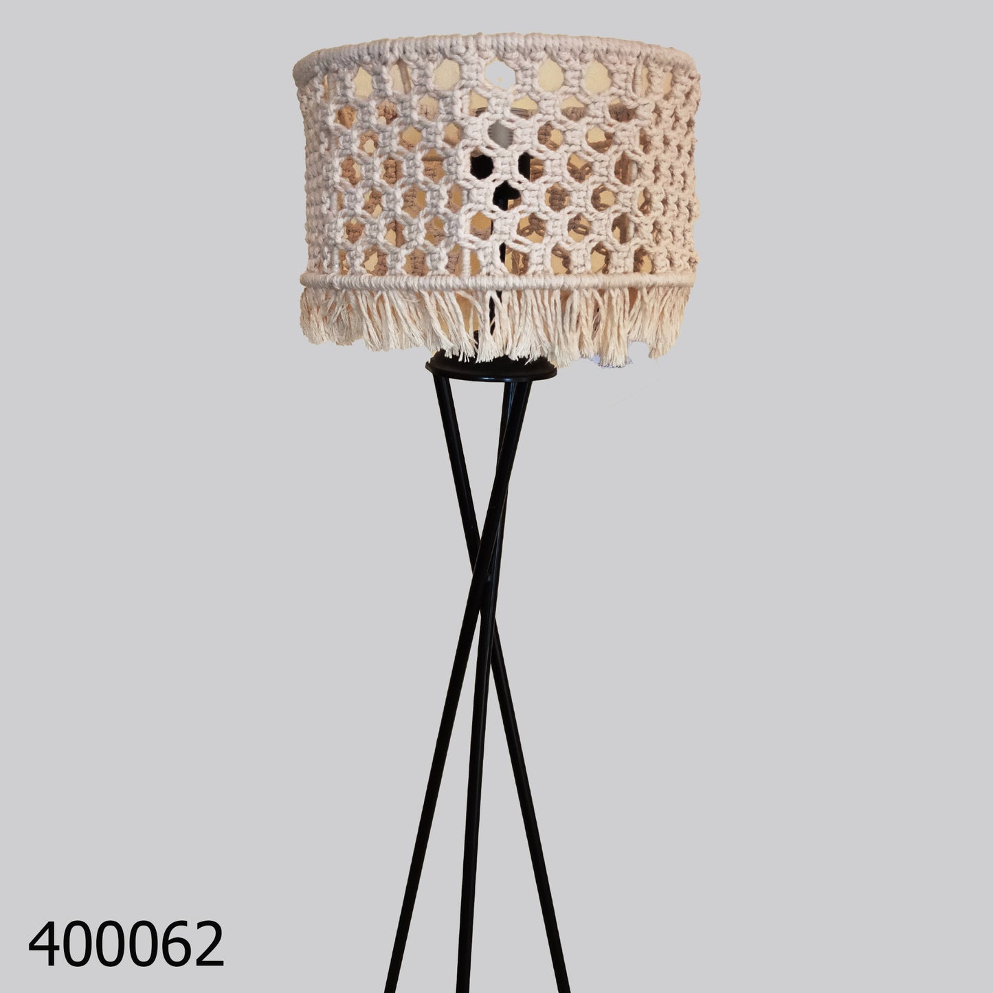 lamp 62 (macrame)