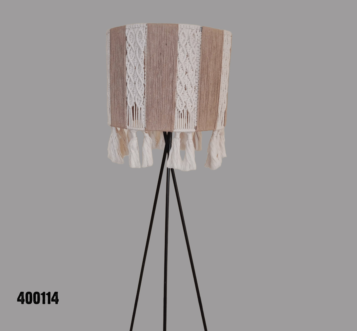lamp 114 (macrame)