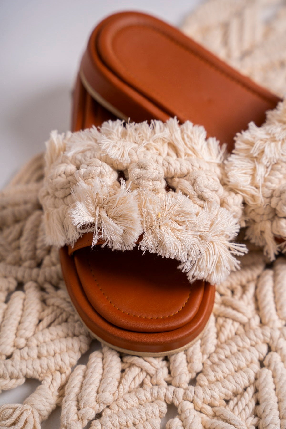 macrame slipper 400317