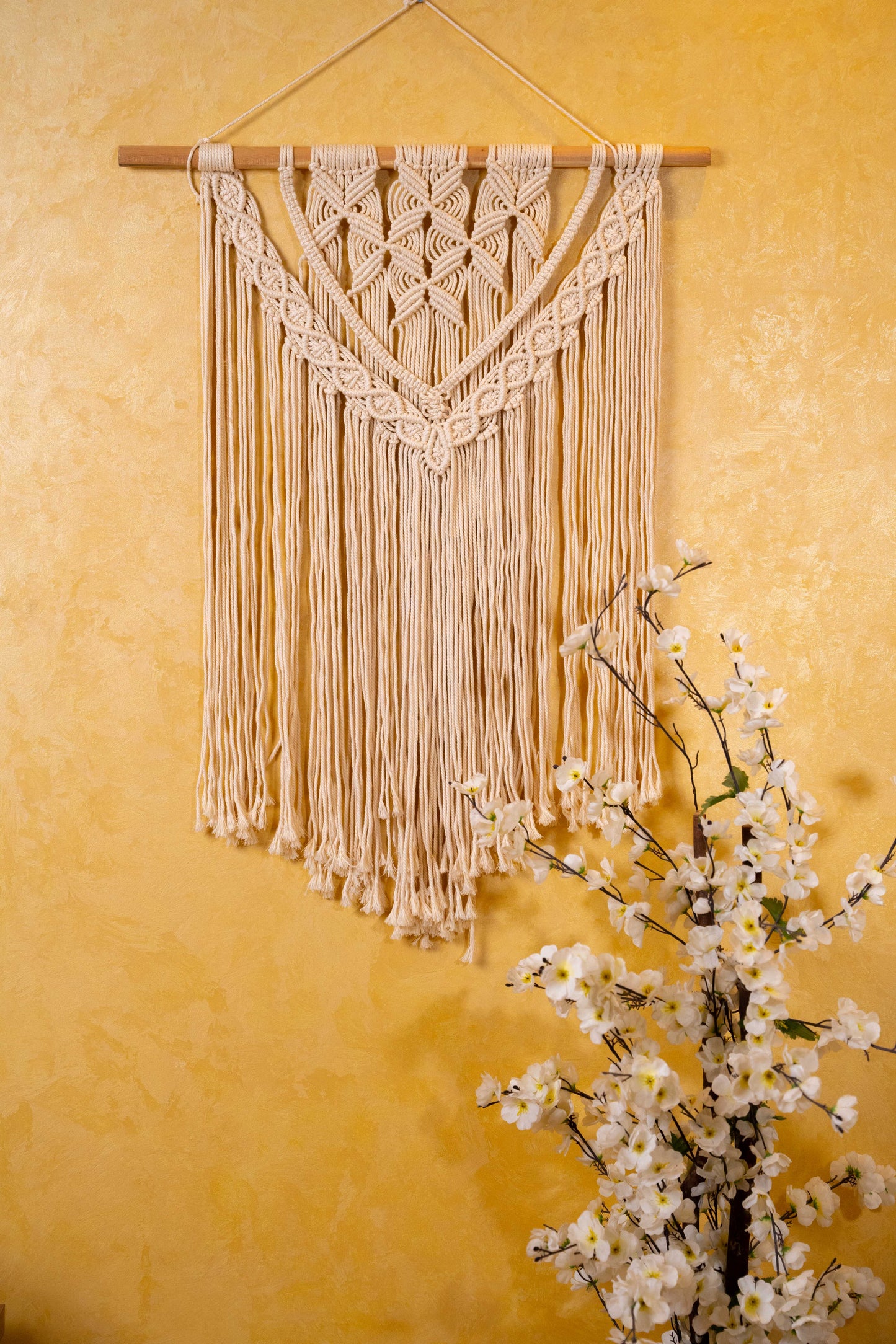 wall Pendant 300 (macrame)