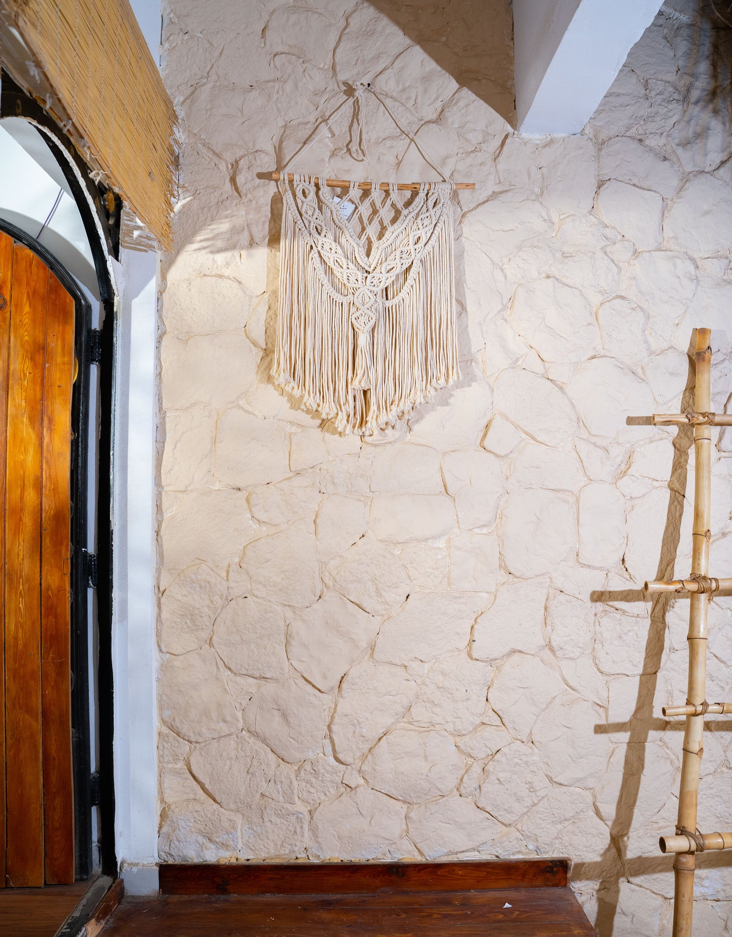 Wall Pendant 400186 (macrame)