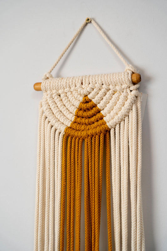 wall pendant 400040 (macrame)