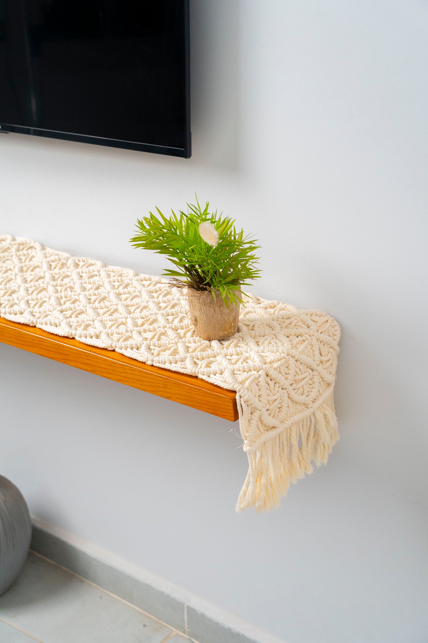 Macrame tablecloth 400324