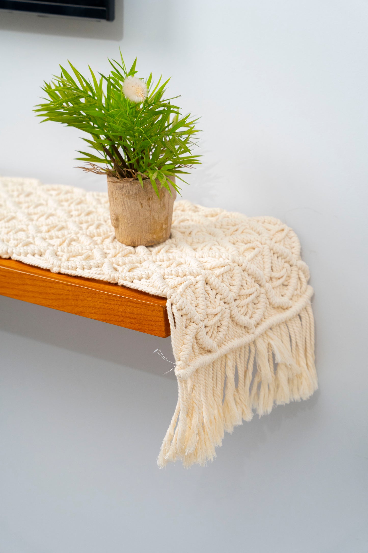 Macrame tablecloth 400324