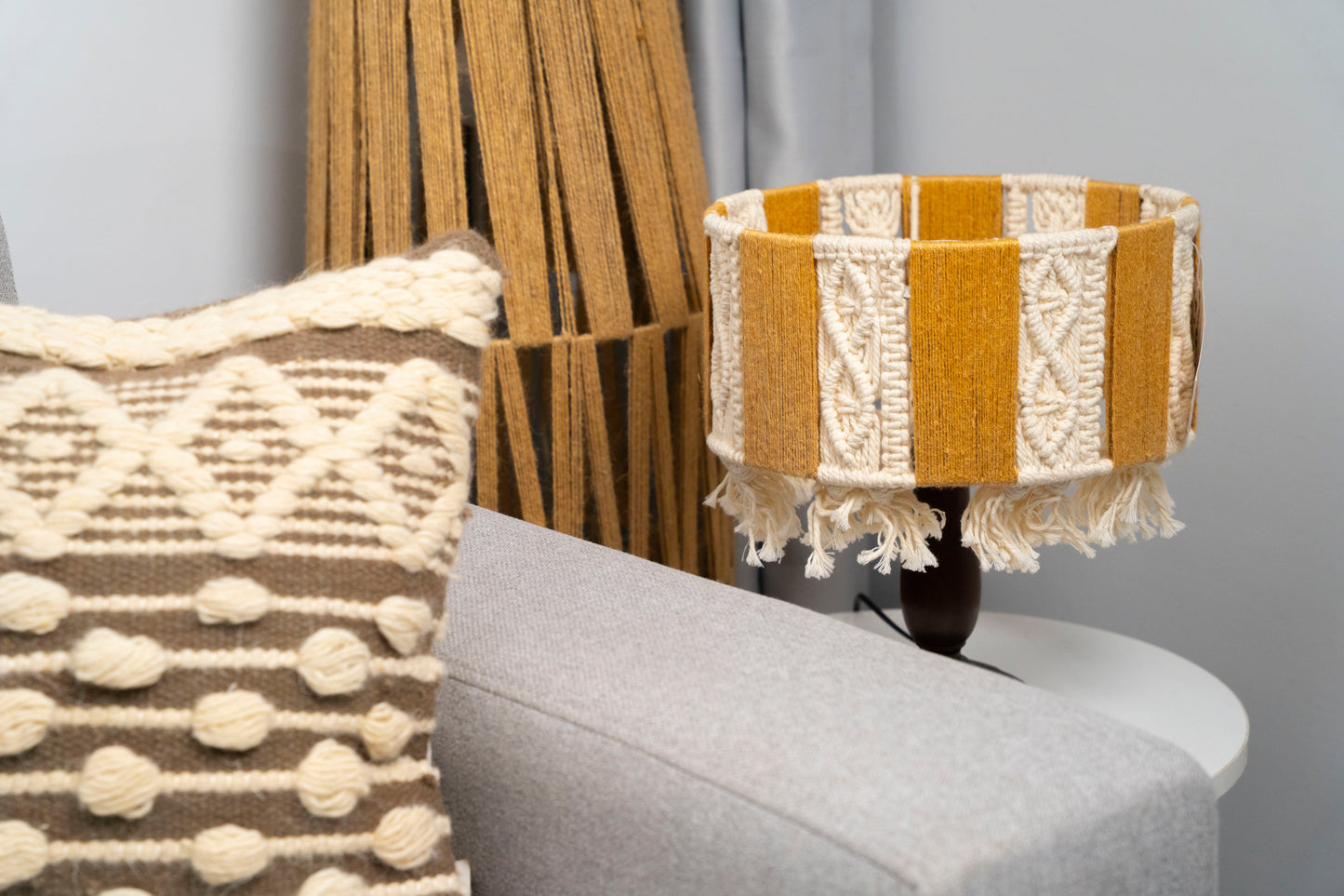 lamp 114 (macrame)