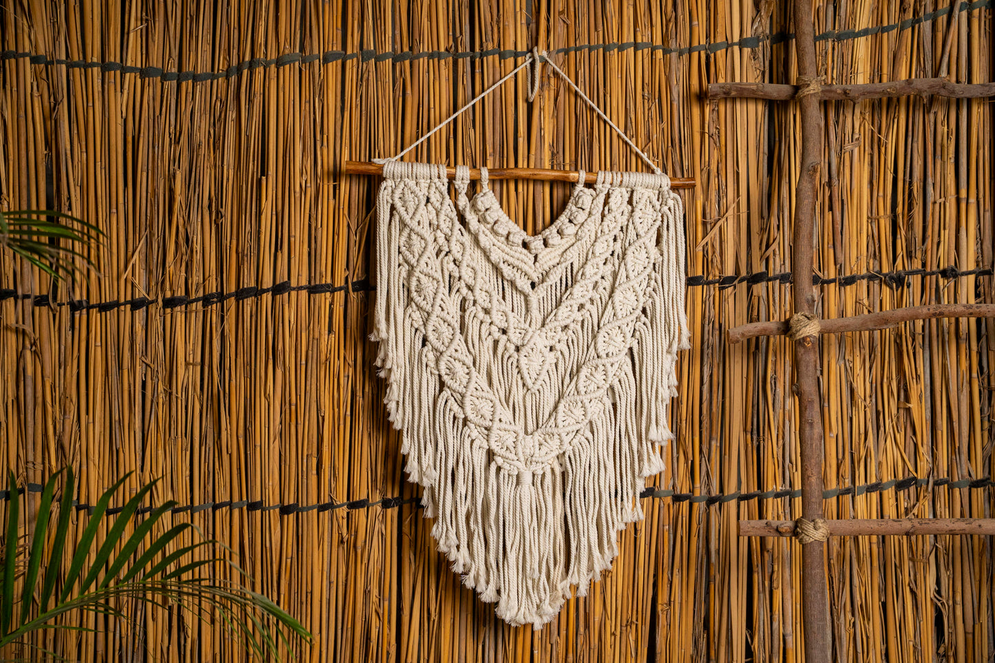 wall pendant400333 (macrame)