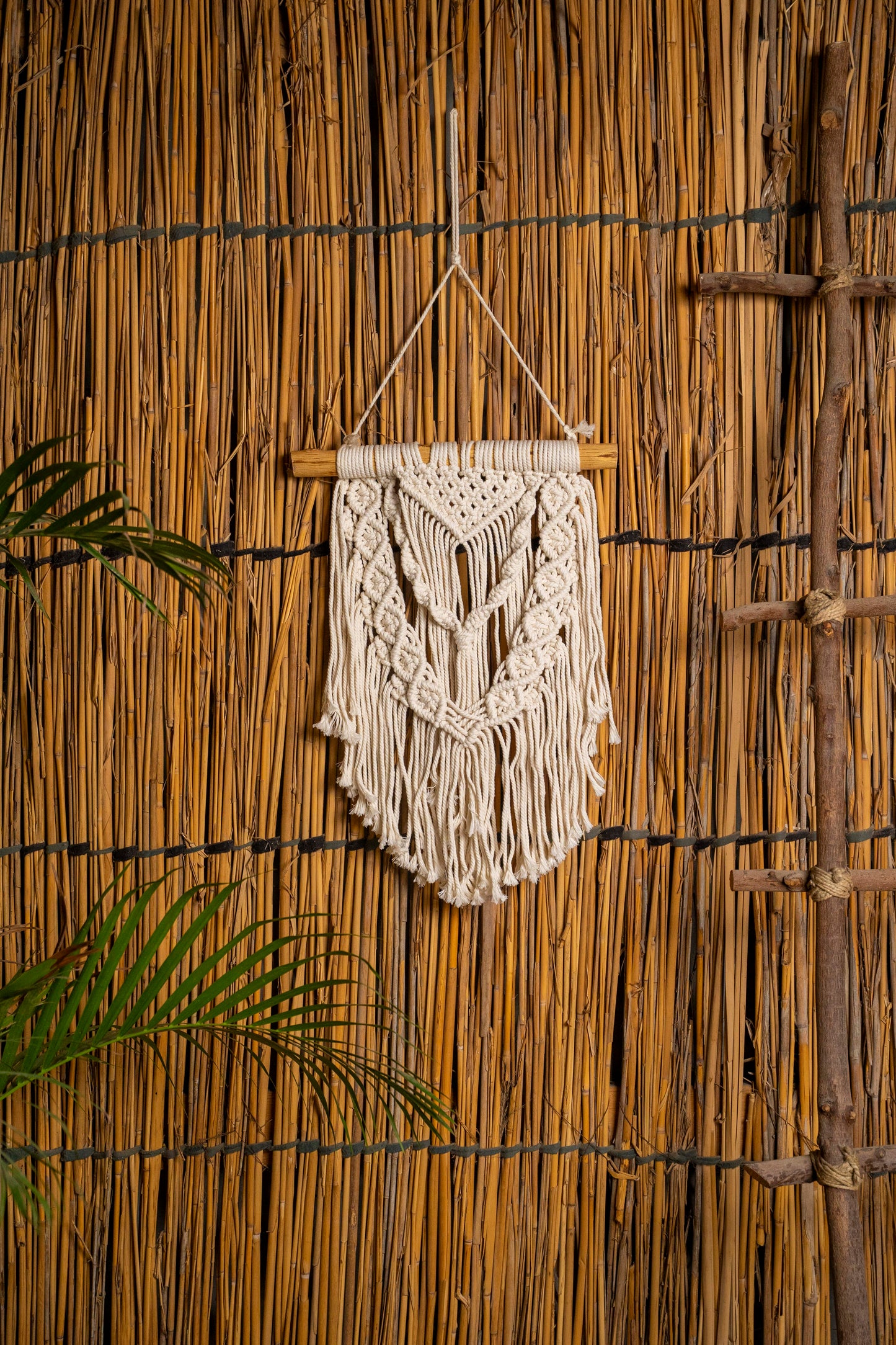 wall pendant 400076 (macrame)