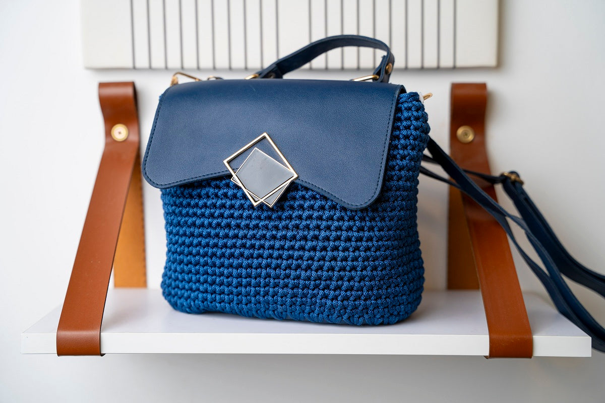 Handmade Crochet Handbag 390029