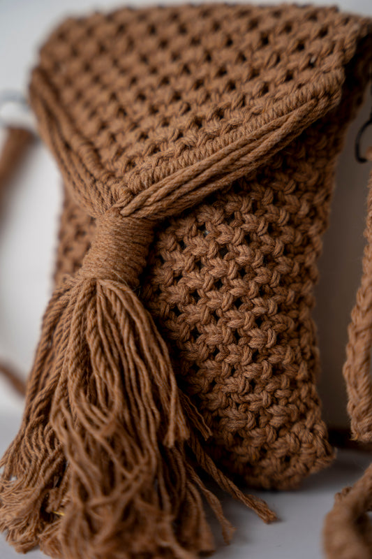 handmade crochet  (mobile cover)