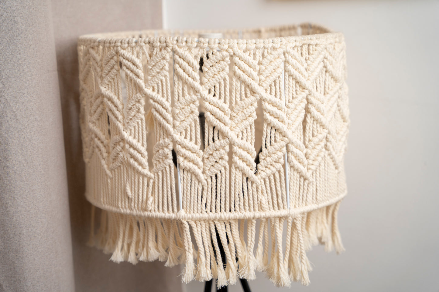 Macrame lamp 400228